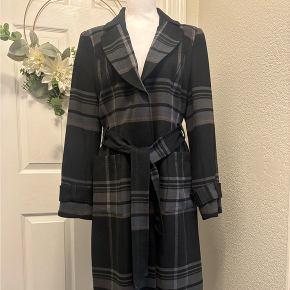 White House Black Market 
Black and Gray Plaid Trench Coat - Picture 2 of 9